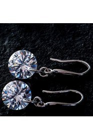 Women's Silver Drop Earrings With Diamond