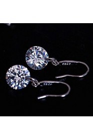 Women's Silver Drop Earrings With Diamond