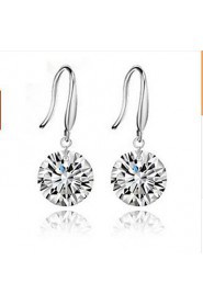 Women's Silver Drop Earrings With Diamond