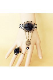 New Fashion Palace Retro Black Roses Female Bracelet Ring Set