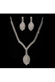 Jewelry Set Women's Anniversary / Wedding / Engagement / Gift / Party / Special Occasion Jewelry Sets Alloy / Rhinestone Rhinestone