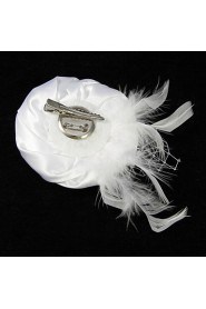 Elegant Satin Net Yarn With Feather Rhinestone Pearl Women's Corsage Brooch