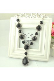 Women's Alloy/Resin Necklace Party/Daily