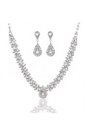 Ladies'/Women's Alloy Wedding/Party Jewelry Set With Rhinestone