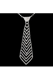 Luxury Style Metal Tie Shape Setting Diamond Necklace(Silver)(1Pc)