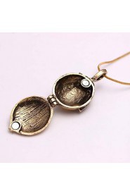 Fashion The Vampire Diaries Elena Alloy Movie Pendant Necklace(Golden,Silver)(1 Pc)