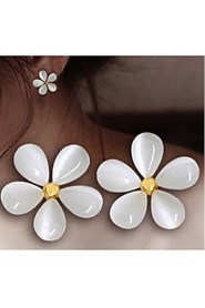 Love Is Your Fashion Pure And Fresh And Pure white Cherry Blossoms Earring Stud Earrings