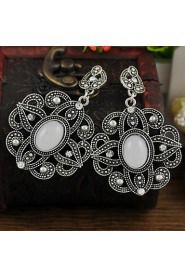 Ethnic Style White stone earrings Flower Design Vintage Jewelry