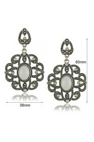 Ethnic Style White stone earrings Flower Design Vintage Jewelry