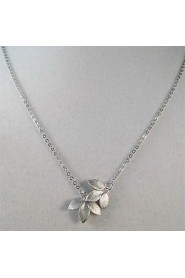 Women's European And American Fashion Flower Necklace