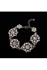 Vintage Luxurious Round Diamond Pearl Flower Silver Bracelet For Women Lades Bridal Birthday GIft Party Wedding