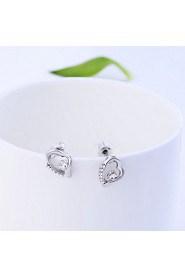 Korean Fashion Zircon Peach Heart Alloy Stud Earrings