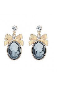 Europe and The United States Court Fashion Lady Earrings