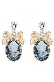 Europe and The United States Court Fashion Lady Earrings