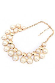 Delicate Alloy With Pearl Necklace