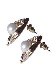 Elegant Alloy Pearl Irregular Stud Earrings