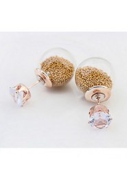 Women's Fine Fashion Transparent Hollow Stud Earrings With Rhinestone