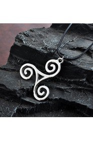 Europen Style Antique Silver Alloy Triskele Pendant Necklace