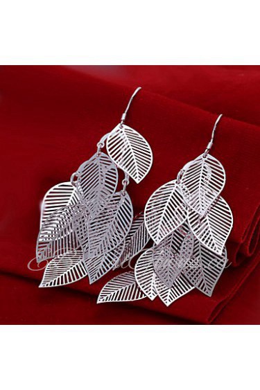 Fashion Leafs Shaped Silver Plating Hanging Earrings Leaf Shape Silver Earrings Of Foreign Trade(Silver)(1Pair)