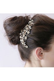 Bride's Flower Shape Beads Wedding Accessories Hair Combs 1 Pieces