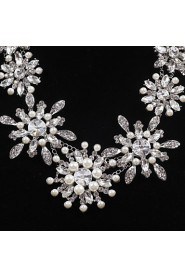 Elegant Design Alloy With Rhinestone Wedding/Special Occaision / Party Jewelry Set.