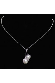 Gorgeous Platinum Plated With Cubic Zirconia And Pearl Wedding/Special Occaision / Party Jewelry Set.