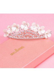 Women's Rhinestone / Alloy Headpiece-Wedding / Special Occasion Tiaras 1 Piece Triangle