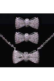 Gorgeous Platinum Plated With Cubic Zirconia Wedding/Special Occaision / Party Jewelry Set.