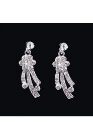 Elegant Design Alloy With Rhinestone Wedding/Special Occaision / Party Jewelry Set.