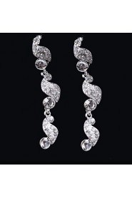 Elegant Design Alloy With Rhinestone Wedding/Special Occaision / Party Jewelry Set.