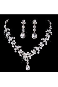 Women's Alloy Wedding/Party Jewelry Set With Rhinestone(Inculding Necklace & Earrings)