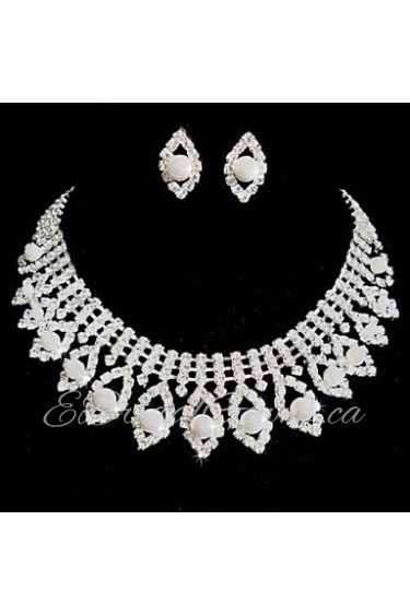 Jewelry Set Women's Wedding / Party Jewelry Sets Pearl / Alloy / Rhinestone Rhinestone Necklaces / Earrings Silver