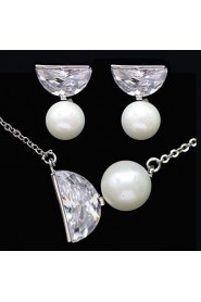 Gorgeous Platinum Plated With Cubic Zirconia And Pearl Wedding/Special Occaision / Party Jewelry Set.