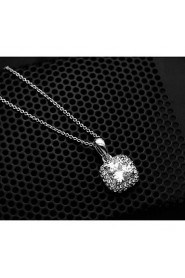 Women's Alloy Necklace Anniversary / Engagement / Daily / Special Occasion / Office & Career / OutdoorCubic