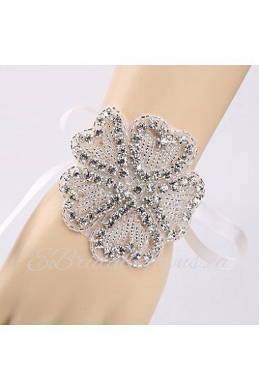 The high-end luxury Vintage rhinestone bracelet Jewelry