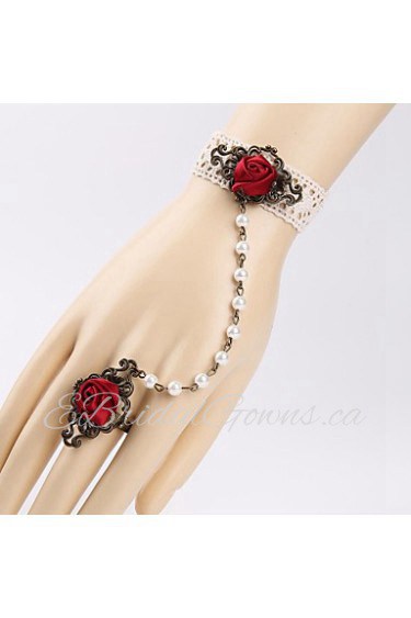 Fashion Rose White Lace Bracelet with One Chain Ring