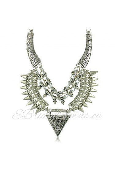 Rivet Punk Necklace of Fashion Vintage Women's Clothing Exaggerated