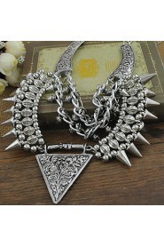 Rivet Punk Necklace of Fashion Vintage Women's Clothing Exaggerated