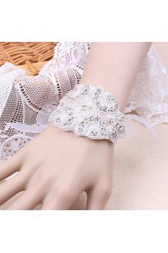 Wedding/Party Elegant Rhinestone Flowers Wrist Corsages