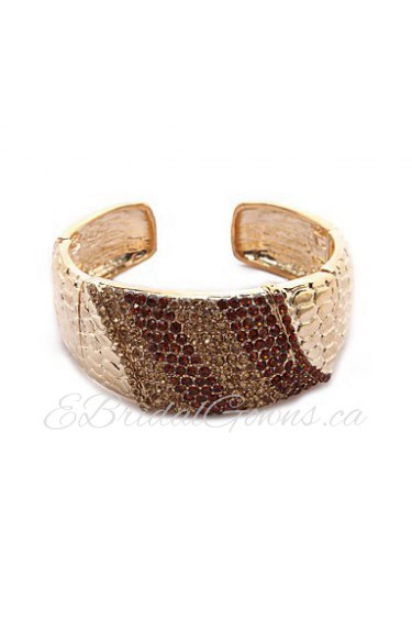 Gorgeous Alloy With Rhinestone Women's Braclet