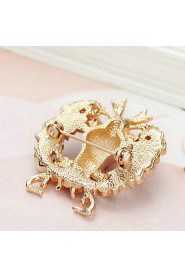 Women's Alloy Brooch Gold