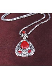 Women's Luxurious Style of Electroplating Alloy Diamond Pendant Necklace