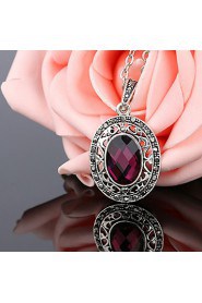 Women's Luxury Style Oval Multi-Slice Gem Alloy Diamond Pendant Necklace