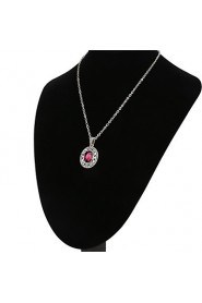 Women's Luxury Style Oval Multi-Slice Gem Alloy Diamond Pendant Necklace