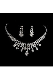 Jewelry Set Women's Anniversary / Wedding / Engagement / Birthday / Party / Special Occasion Jewelry Sets Alloy / Rhinestone Rhinestone