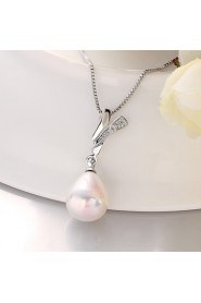 Xu Women's Pearl / Gold-Plated Diamonds Anniversary / Wedding / Engagement / Birthday / Gift / Party Necklace