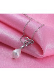 Xu Women's Pearl / Gold-Plated Bowknot Anniversary / Wedding / Engagement / Birthday / Gift / Party Necklace