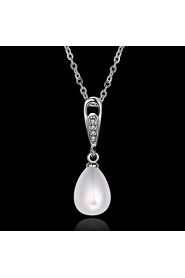 Xu Women's Pearl / Gold-Plated Diamonds Anniversary / Wedding / Engagement / Birthday / Gift / Party Necklace