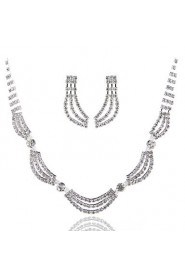 Fashion Ladies'/Women's Alloy Wedding/Party Jewelry Set With Rhinestone