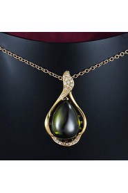 Golden Pendant Necklaces Alloy Daily / Casual Jewelry